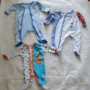 Bundle of Three Footies 9-12 M